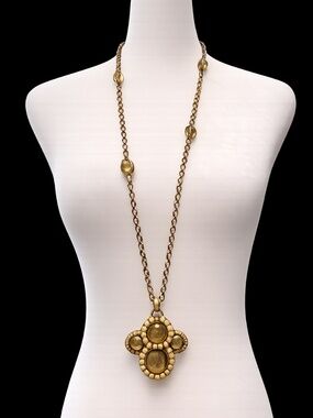 Vintage-Inspired Gold Tone Pendant Necklace | Statement Medallion